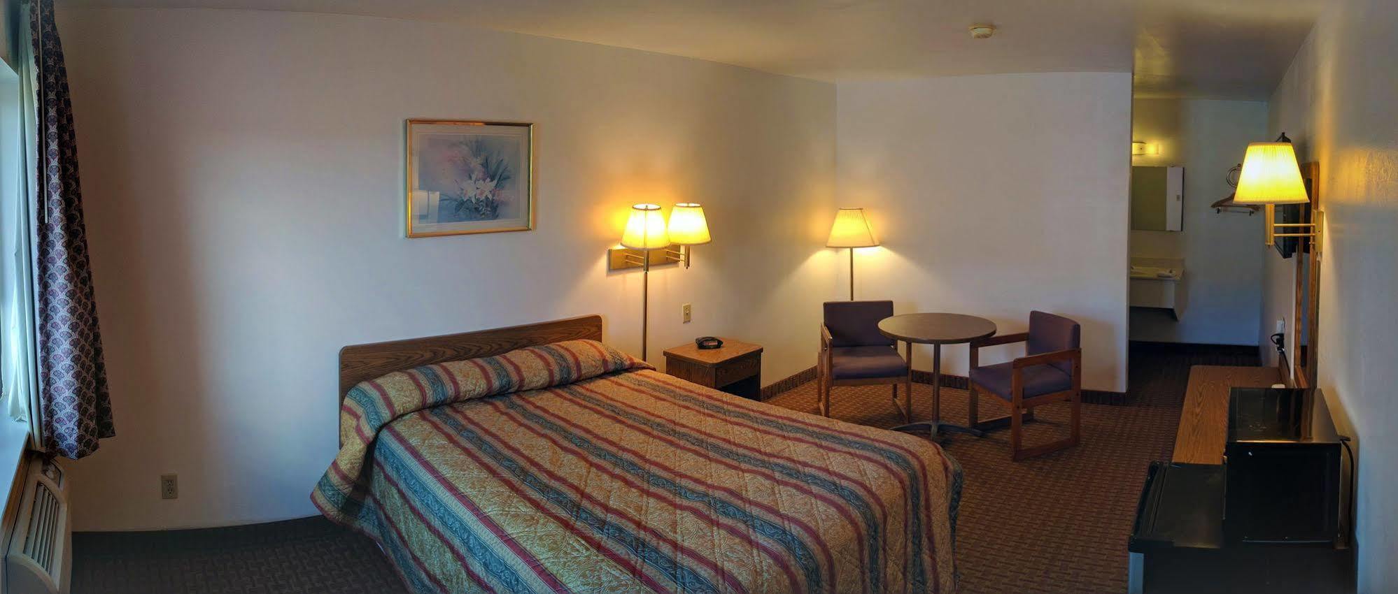 Value Inn Harrisburg-York Valley Green Buitenkant foto