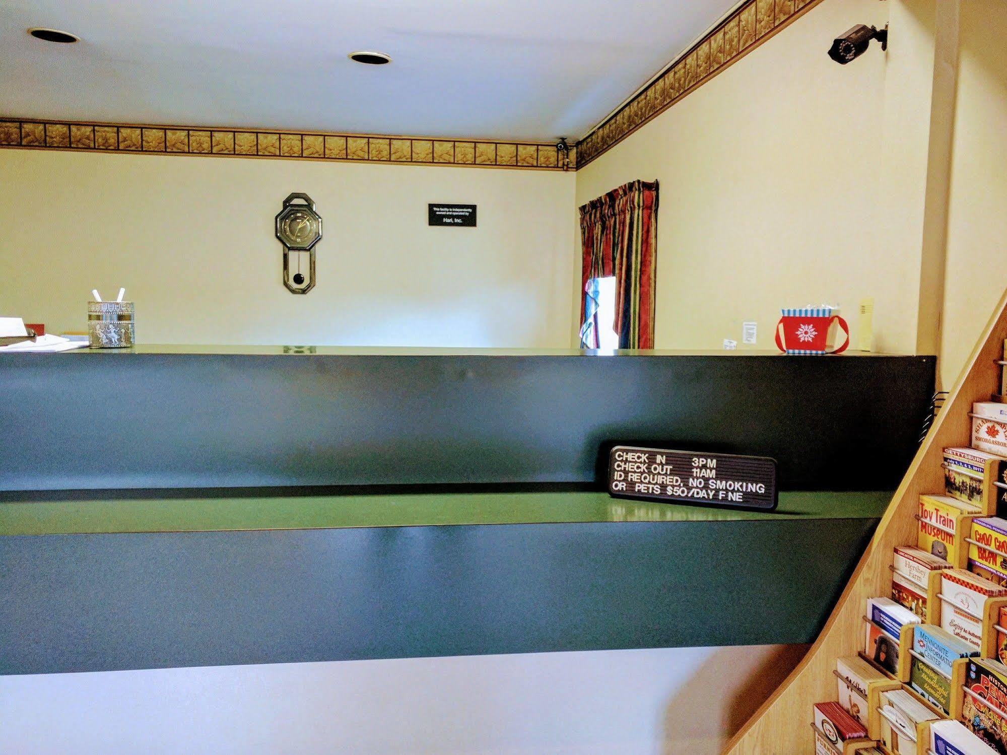 Value Inn Harrisburg-York Valley Green Buitenkant foto
