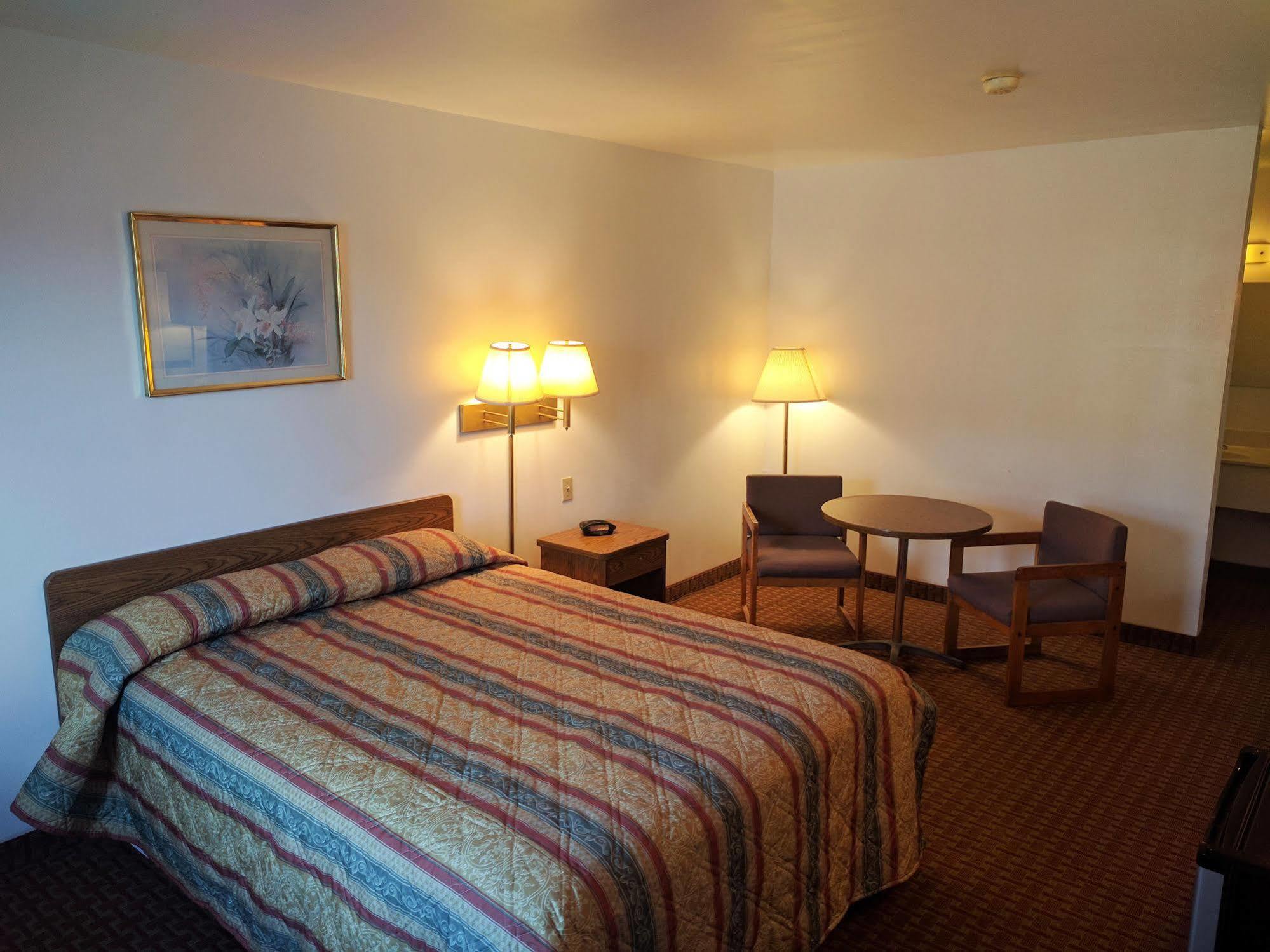 Value Inn Harrisburg-York Valley Green Buitenkant foto